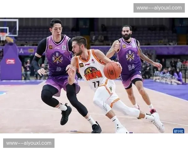 北控队引进新小外援豪斯 串联能力弥补球队短板 北控队引进新小外援豪斯 串联能力弥补球队短板